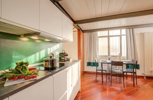 Fiera Apartment | Elegant Loft in CityLife – Wifi - A/C -, Milano, Italy