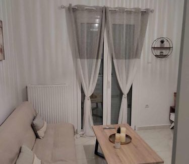 Moschato-Tavros Apartment | Elegant & Modern Apartment near to Athens Riviera