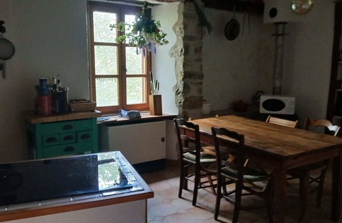 Saint-Andre-de-Rosans House | Elegant Provençal Baronnies house with large garden