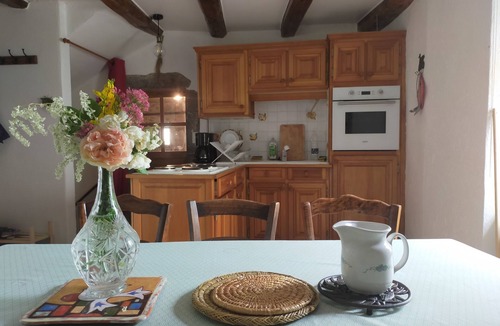 Saint-Andre-de-Rosans House | Elegant Provençal Baronnies house with large garden