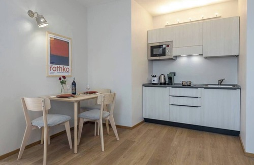 Treiso House | Elegant Panoramic Two-Room Apartment. Treiso Belvedere 1, Elegante Bilocale Panoramico. Treiso Belve.