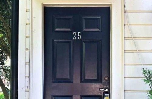 Covington House | Elegant, Private Studio in Covington “Hollywood of the South.” Near Atlanta