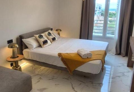 Pla del Bon Repos Apartment | Elegant room in Alicante - AC, Wifi & Comfort