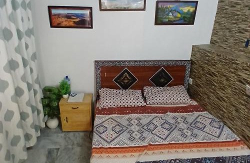 F-8 Sector House | Elegant Room in F 8 Islamabad