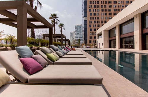Granada Condo | Elegant & Spacious 2BR Condo W/Luxury Amenities