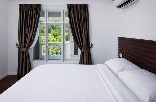 Gemanafushi Bed & Breakfast | Elegant & Spacious One-Bedroom Retreat in Deepsouth