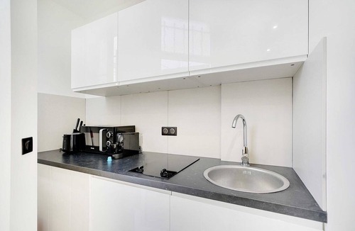 17th Arrondissement Apartment | Elegant Studio - 2P - Place Pigalle