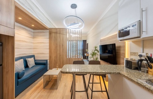 Jumeirah Lake Towers Apartment | Elegant Studio l Peaceful Location l JLT