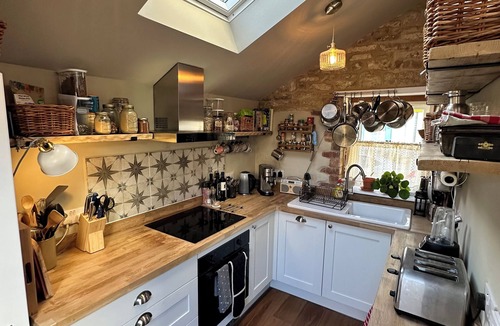 Stroud House | Elegant townhouse in Stroud - Entire Home in the Cotswolds