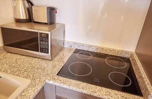 Accra House | Elegantly designed one bedroom apartment @ Gallery
