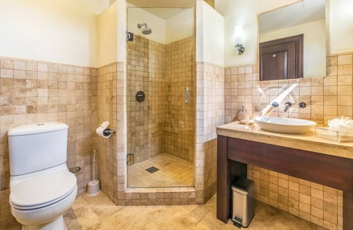 Prospect Apartment | Elegantly Furnished Three Bedroom Apartment