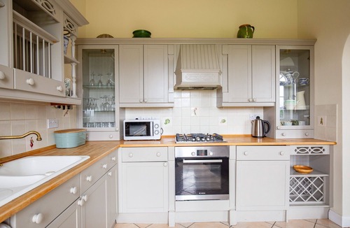 Ebrington Cottage | Elegantly presented Queen Anne period holiday home - The Garden House