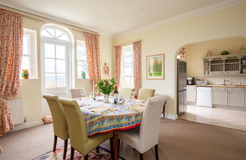 Ebrington Cottage | Elegantly presented Queen Anne period holiday home - The Garden House