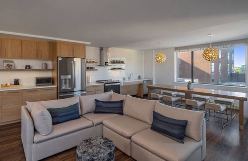 Downtown Colorado Springs Hotel | Element by Marriott Colorado Springs Downtown
