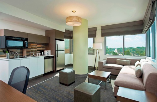 Midtown Crossing Hotel | Element by Marriott Omaha Midtown Crossing