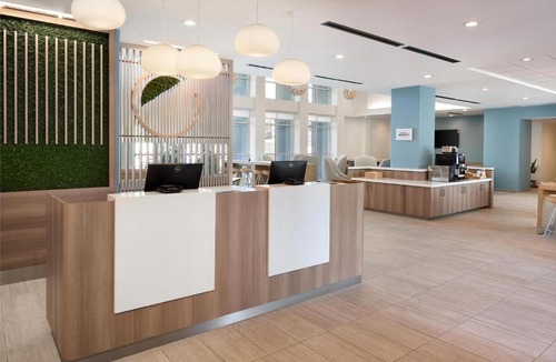 Williamsburg Hotel | Element by Marriott Orlando at SeaWorld