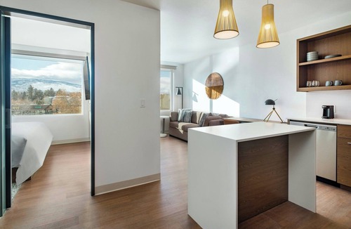 Reno/Tahoe Airport Hotel | Element by Marriott Reno Experience District