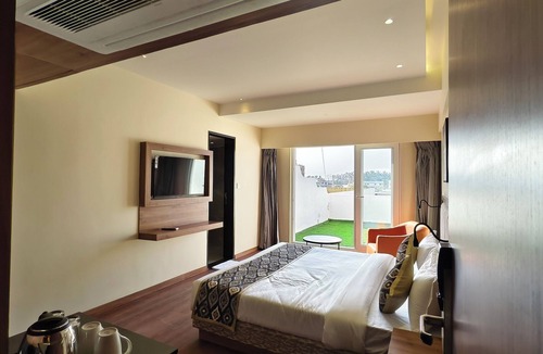 Rajgurunagar Hotel | Element by Monarch