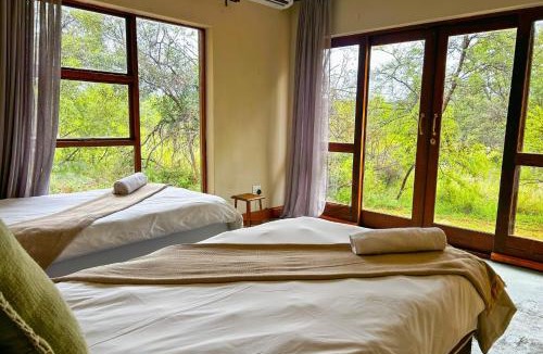 Bela-Bela Villa | Elements Bush Villa 18