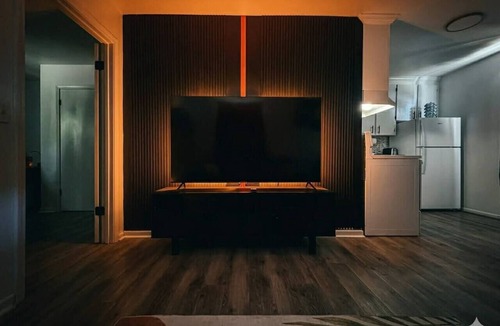 Anderson House | Elements Collection | 4 Private Suites for Groups