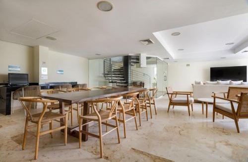 Zazil-ha Apartment | Elements Penthouse 21 condo
