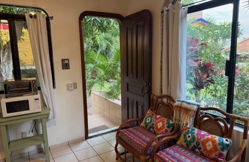 Los Ayala House | Elena's Mango Tree Bungalow - on the beach!