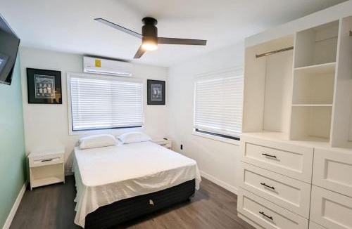 Santa Elena House | Elenas Modern 2BR Comfy Home