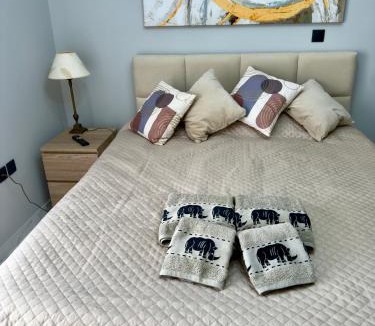 Loutraki Apartment | Eleni’s Mountainview Central Studio by the Sea