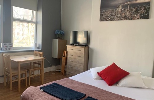 Elephant and Castle Apartment | Elephant