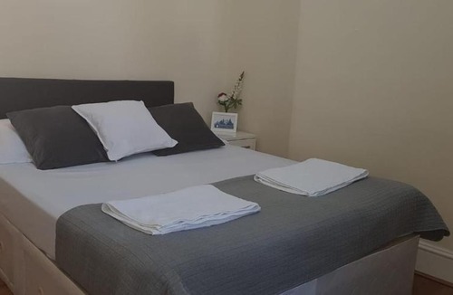 Elephant and Castle Apartment | Elephant