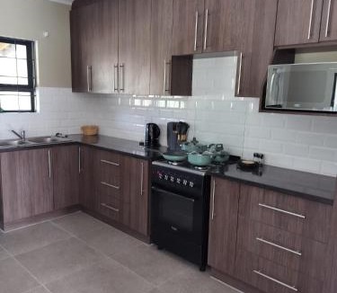 Port Elizabeth House | Elephant Lodge