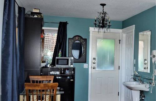 Salt Spring Island Bed & Breakfast | Elevate Rooms Armand Heights