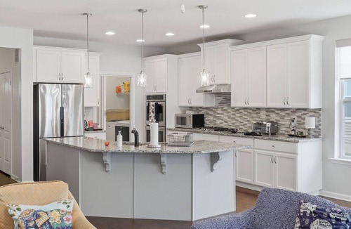 Middletown House | Elevated 2BR/2BA Retreat | Easy Drive to UD, DSU