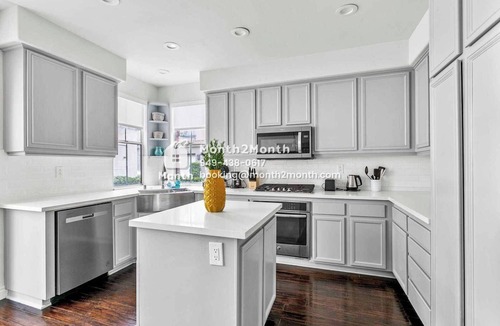 Westpark House | Elevated Comfort on Del Carlo #41997