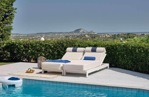 Lithakia Villa | Elevated villa overlooking countryside, free WIFI