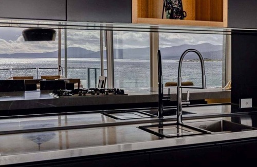 Bicheno House | Elevation - Complete Waterfront!