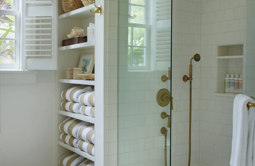 Dunmore Town Cabin | Eleven Bahama House