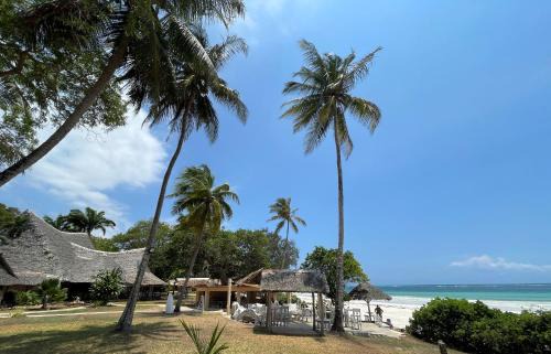Diani Beach Hotel | Eleven Pearl Boutique Hotel & Spa