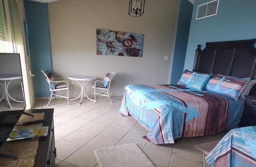 Culebra Pueblo Apartment | Eli-Mar Bay View Studio