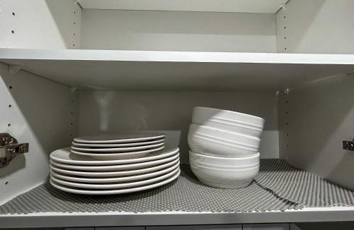 Calgary Apartment | Eli's Place