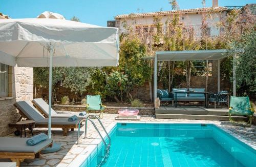Riglia Villa | Elia Villas