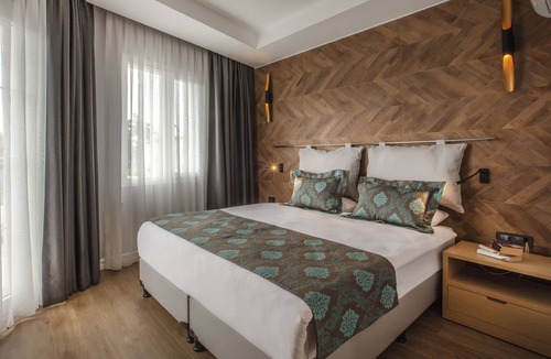 Kusadasi City Centre Hotel | Eliada Hotel