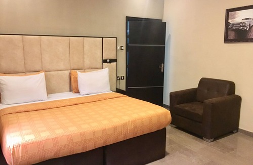 Agege Hotel | Elicris Hotel