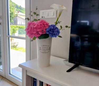 Mologno Apartment | Elicriso