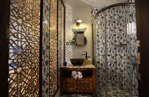 Tarsus Hotel | Elif Hatun Konagi