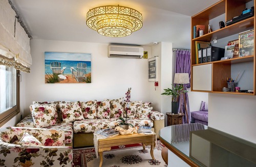 Pilalimata House | Elimia Suites & Studios
