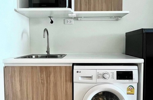 Bang Chak Apartment | Elio Sukhumvit 64 Chic Space Bill included​