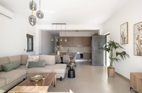 Marathi Villa | Elios Villas
