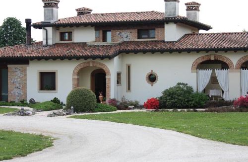 Moriago della Battaglia House | Elis' House