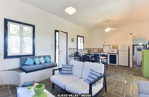 Platis Gialos Apartment | Elisso Villas